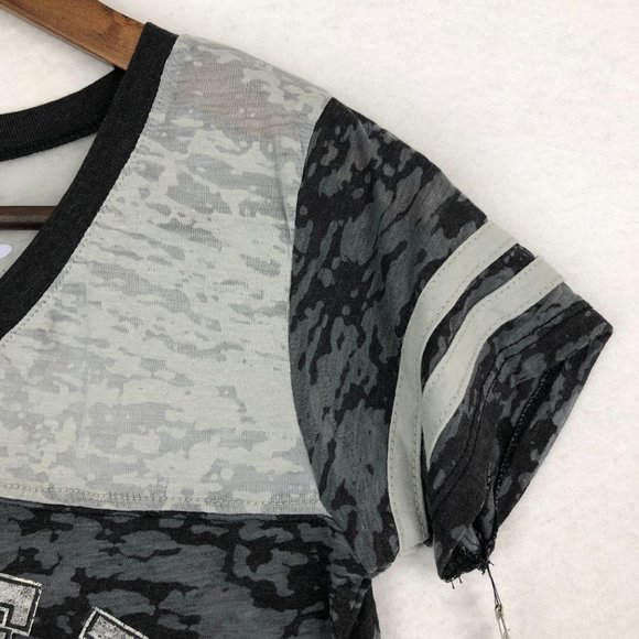 Touch by Alyssa Milano NWT Women's Size Small NFL Raiders Burnout Grey T-Shirt - Picture 3 of 12